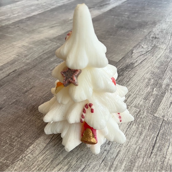 Vintage LAVA ENTERPRISES 3D Christmas Tree White CANDLE - 8" x 6” - Picture 3 of 10
